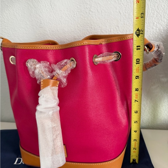 Dooney & Bourke Hot Pink Bucket Bag - Picture 6 of 8